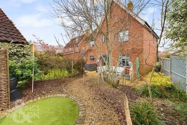 Detached house for sale in Castelins Way, Mulbarton, Norwich