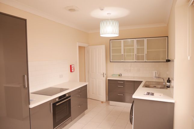 Ellenborough Crescent, Weston super Mare North Somerset photo 2