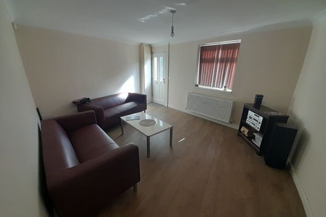 16a Wilson Street, Room 1, Castleford, Castleford photo 5