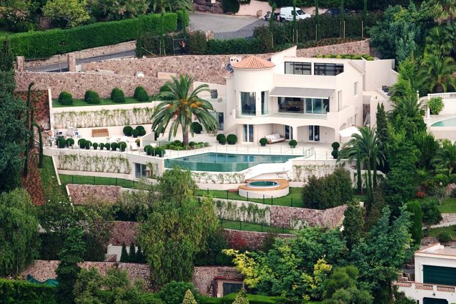 Villa for sale in Théoule-Sur-Mer, Côte d’Azur, France