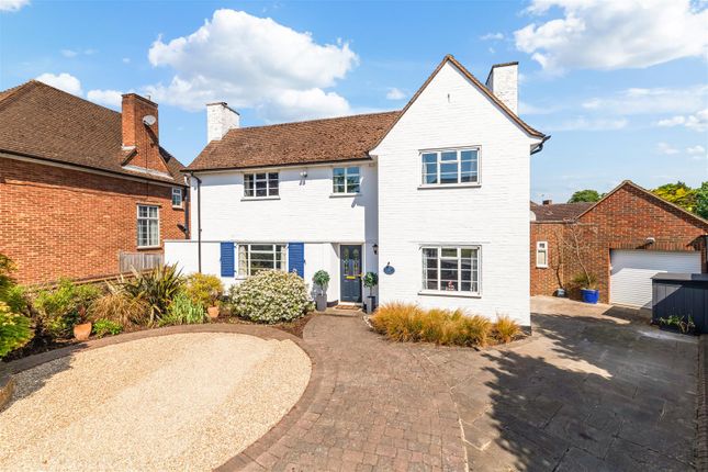 Madan Cottage (25).Jpg