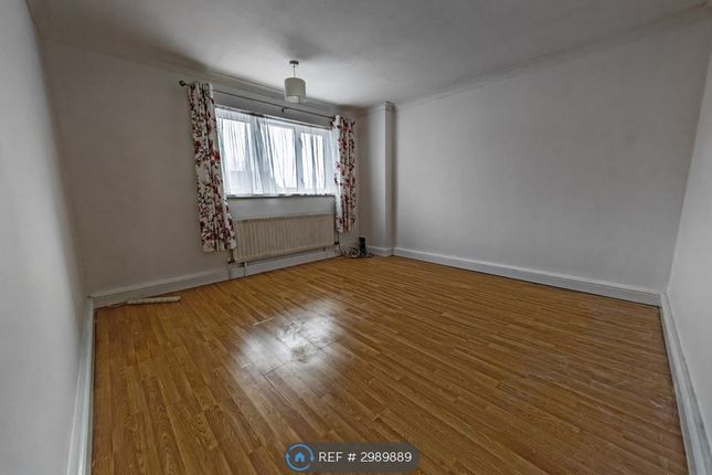 Lynsted Close, Ashford photo 3