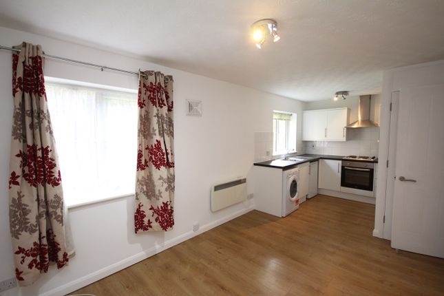 Flat for sale in Chagny Close, Letchworth Garden City