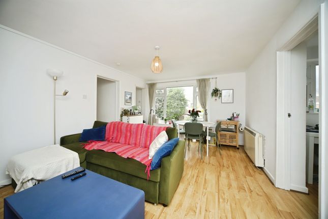 68c, Deane Drive, Taunton photo 4