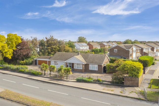 3-bed house on 186, Canvey Road, Canvey Island, £500,000