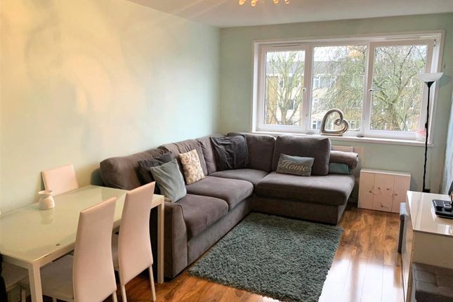 Flat 14, 63,, Westcombe Park Road, London photo 2