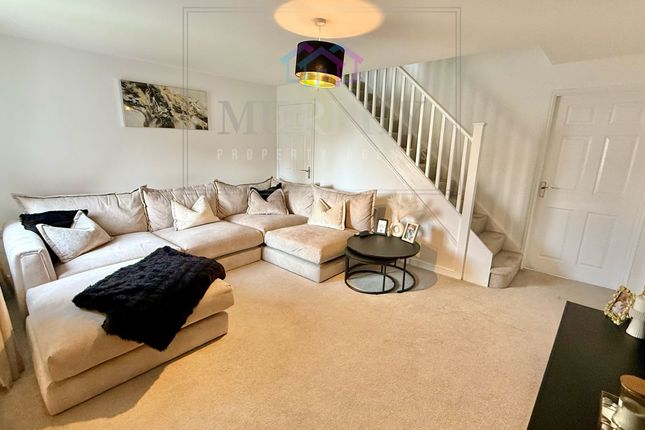 17 Pear Tree Grove, Pontefract photo 4
