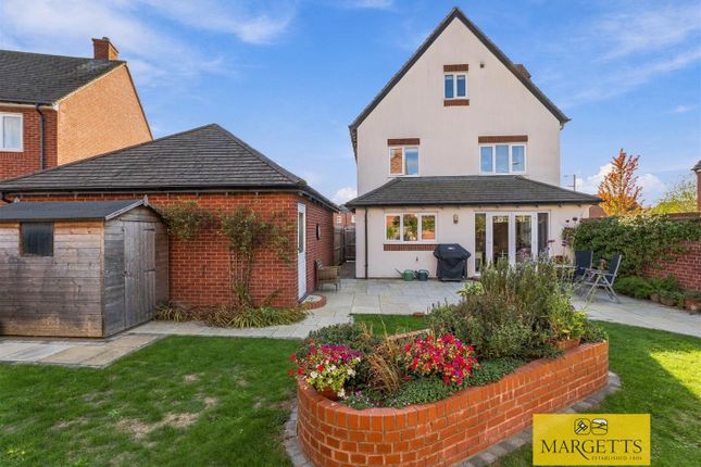 4, Thomas Hardy Way, Warwick photo 3