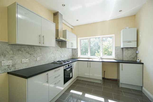 13D, Linton Road, Hastings photo 3