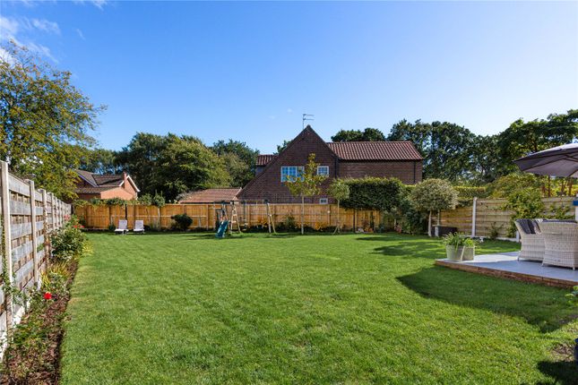 4, Oak Tree Way, York photo 3