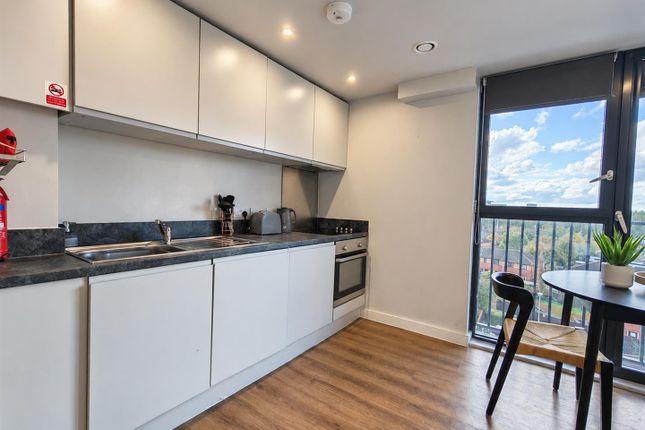 21 Lydia Ann Street, Liverpool photo 3