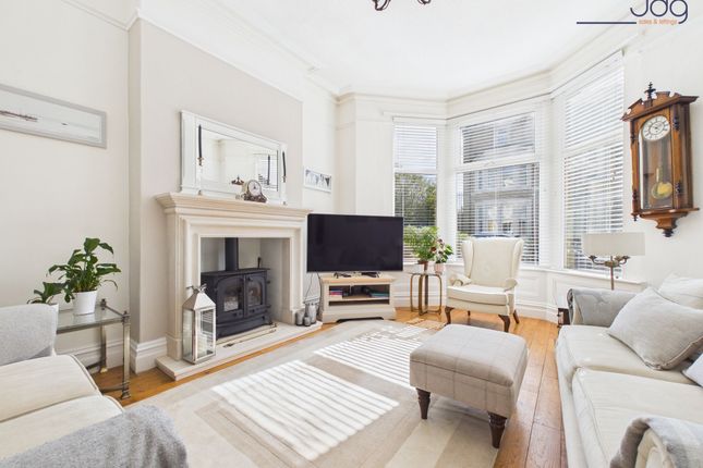 6 Thornton Grove, Morecambe photo 3