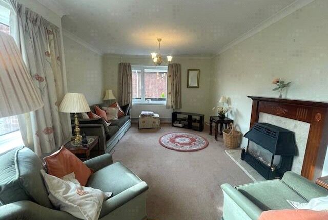 8, Juniper Close, Lincoln photo 3