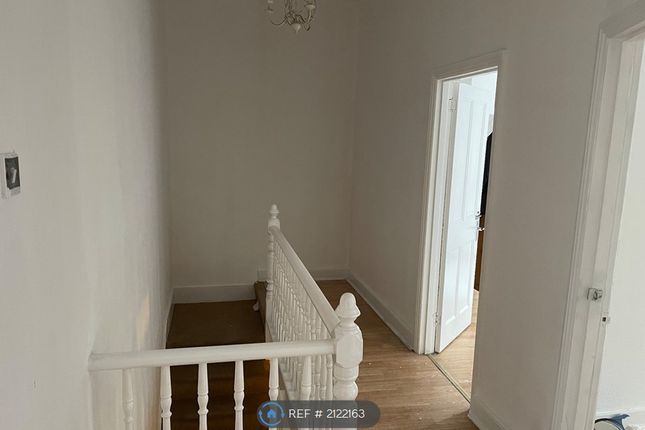 Thumbnail Terraced house to rent in Grove Avenue, London