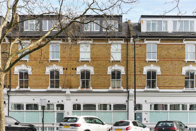 Flat to rent in Petherton Road, London