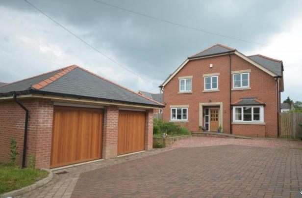 4 bed detached house to rent in Wychwood Close, Marford, Wrexham LL12
