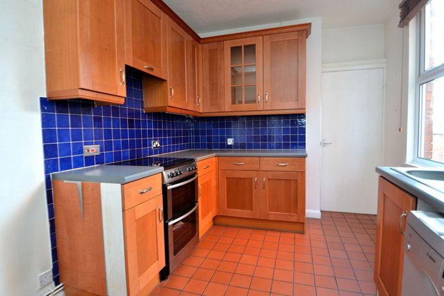 144 Cambridge Street, Milton Keynes photo 4