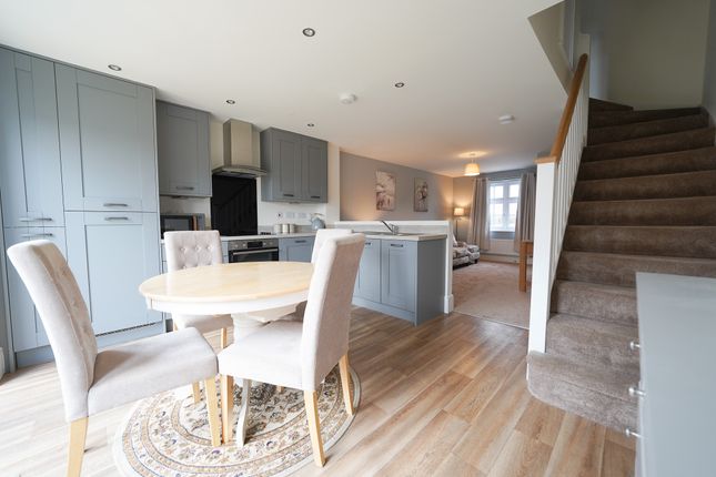 32 Thurso Way, Leicester photo 3