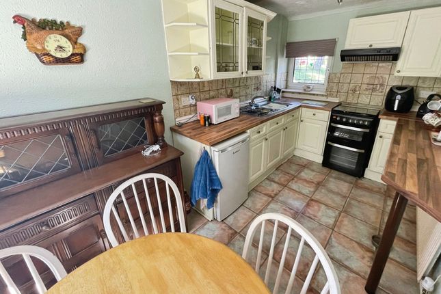 Lanyon Cottage Hawthorn Avenue, Port Talbot photo 3