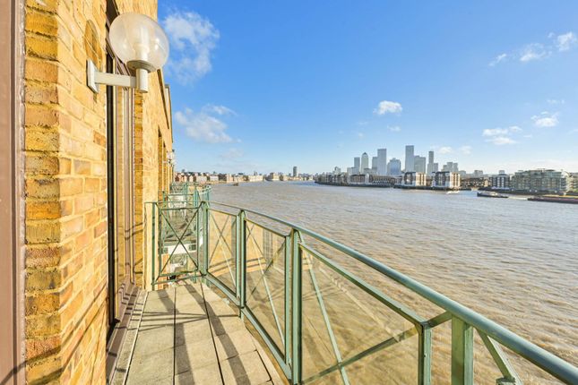 Thumbnail Flat for sale in Pelican Wharf, Wapping Wall, Wapping, London