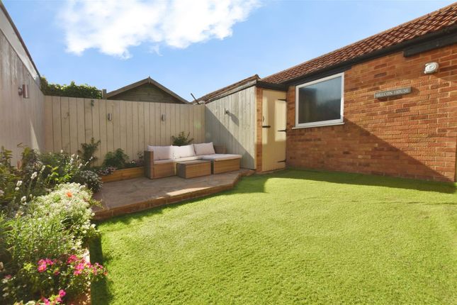 34, Acklam Road, Hull photo 4