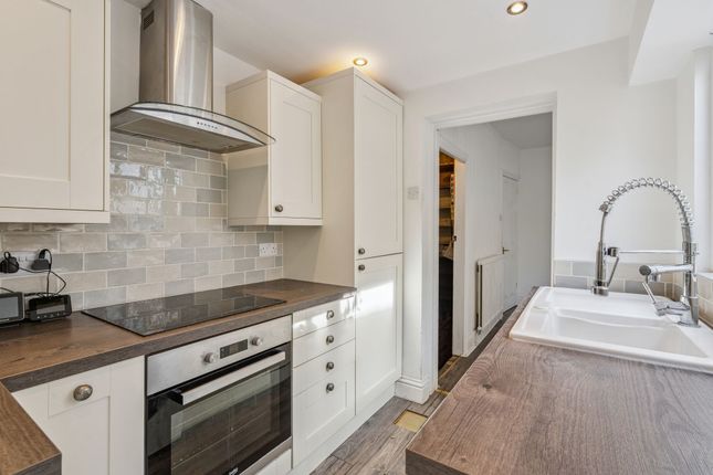 58 Park Street, Thame photo 3
