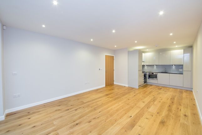Aldsworth Close, London photo 4