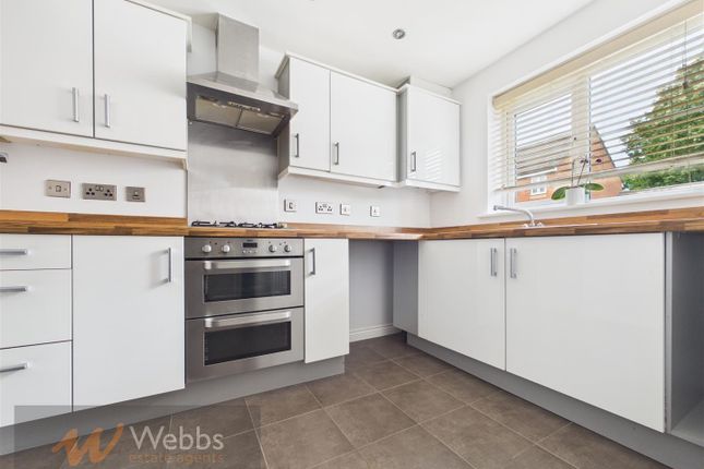 16, Levett Grange, Rugeley photo 3