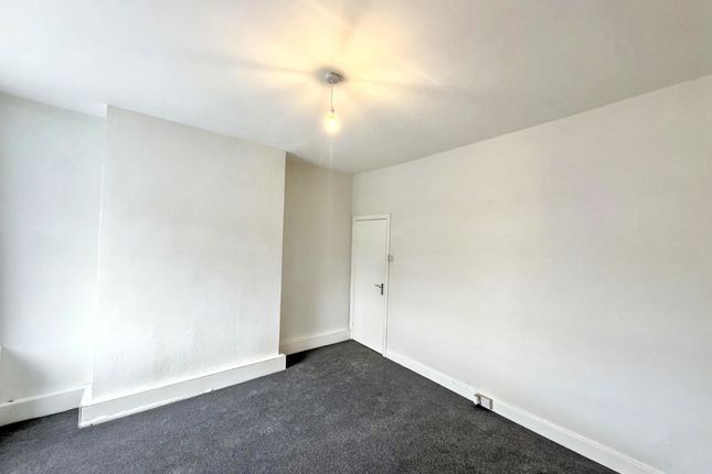 6, Ravensworth Street, Bedlington photo 3