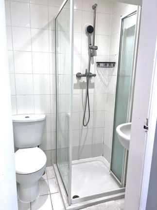 177a Norwood Road, Southall photo 3