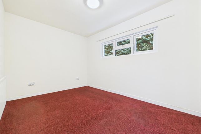 14, Love Lane, Rugeley photo 4