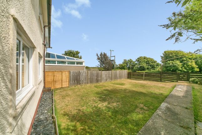 16, Minffordd Road, Holyhead photo 2
