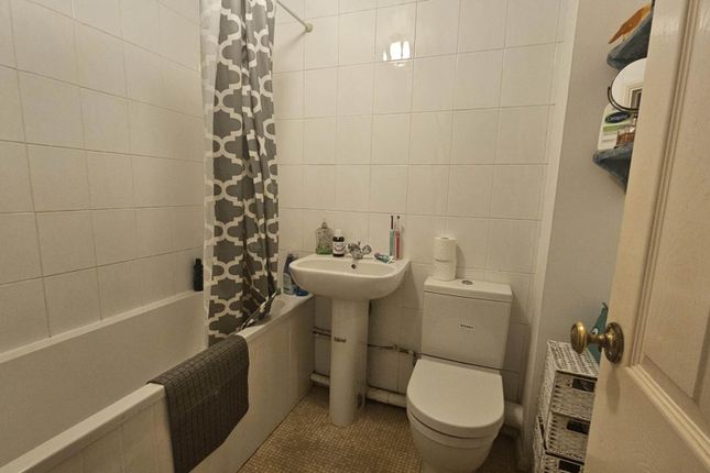 11, Cranbrook, Milton Keynes photo 5