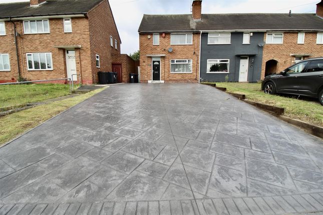 Front Garden/Driveway