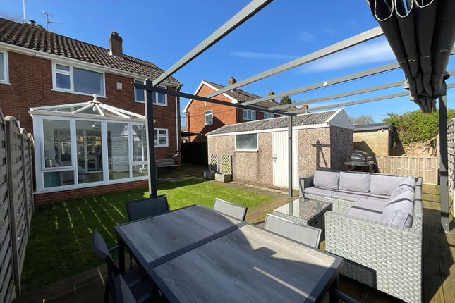 20 Meaford Road, Stoke-On-Trent photo 4