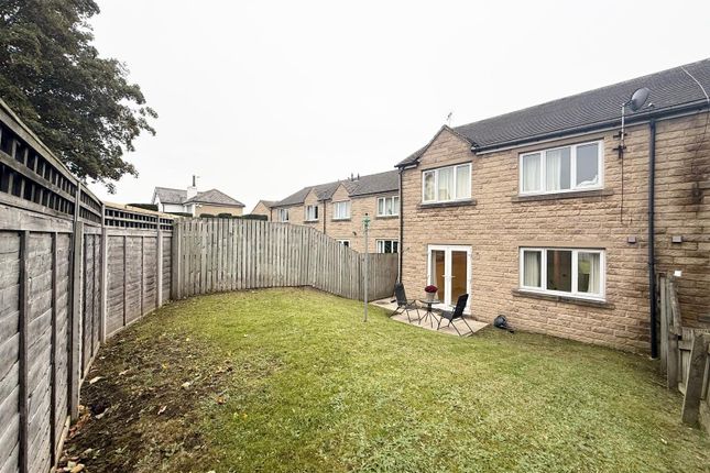 Clifton Mews, West Yorkshire photo 2