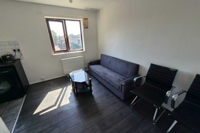 50 Beechwood Court, Turner Street, Birmingham photo 4