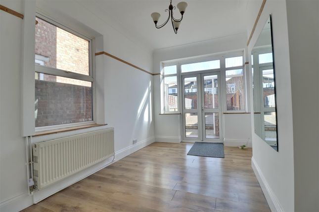 114, Farlington Road, Portsmouth photo 3
