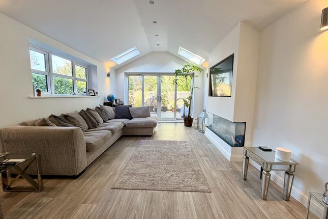 Greenbriar Close, Highfurlong photo 2