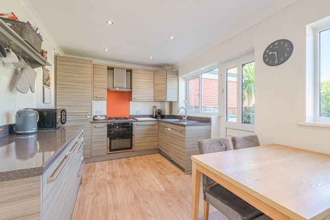 13, Californian Grove, Burntwood photo 4