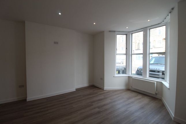 Flat 1, 10 Locking Road, Weston-Super-Mare photo 4