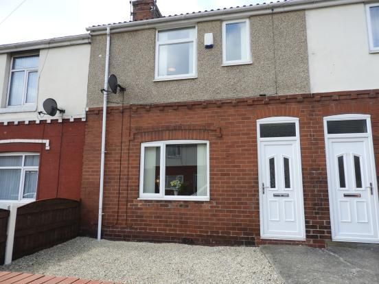 Thumbnail Terraced house to rent in Park Road, Askern, Doncaster