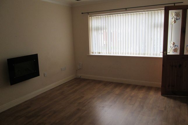 13, Bilton Street, Stoke, Stoke-on-Trent, Staffordshire photo 3