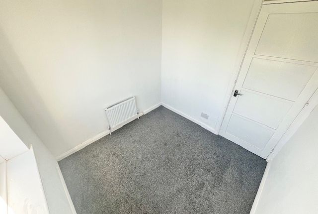End terrace house to rent in Honiley Road, Kitts Green, Birmingham