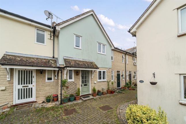 8 Wessex Court