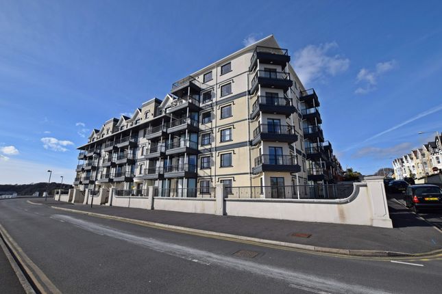 Flat to rent in Kensington Place, Imperial Terrace, Onchan, Isle Of Man