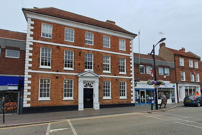 Office to let in Second Floor, 60 High Street, Newport Pagnell, Buckinghamshire