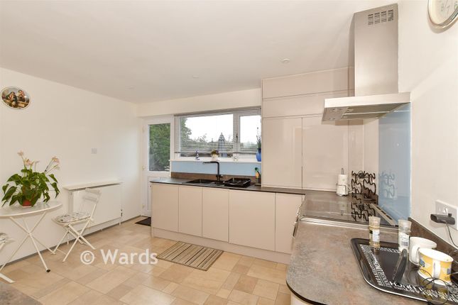 2, Pebble Lane, Whitstable photo 4