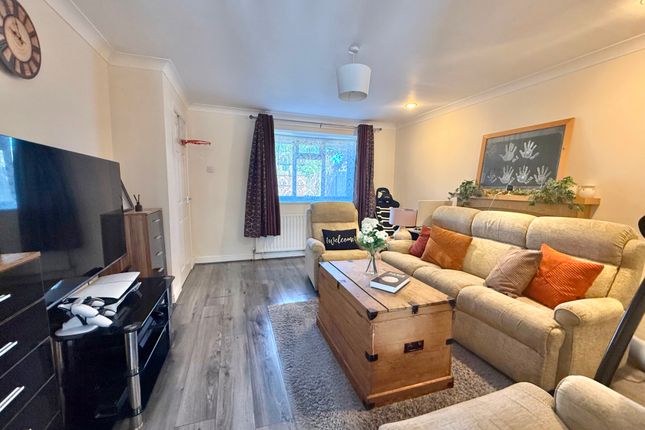 6, Brigg Close, Lincoln photo 4