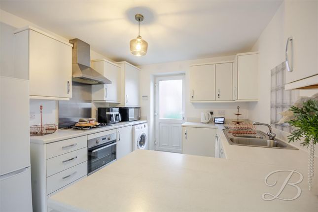 34, Skylark Way, Mansfield photo 4